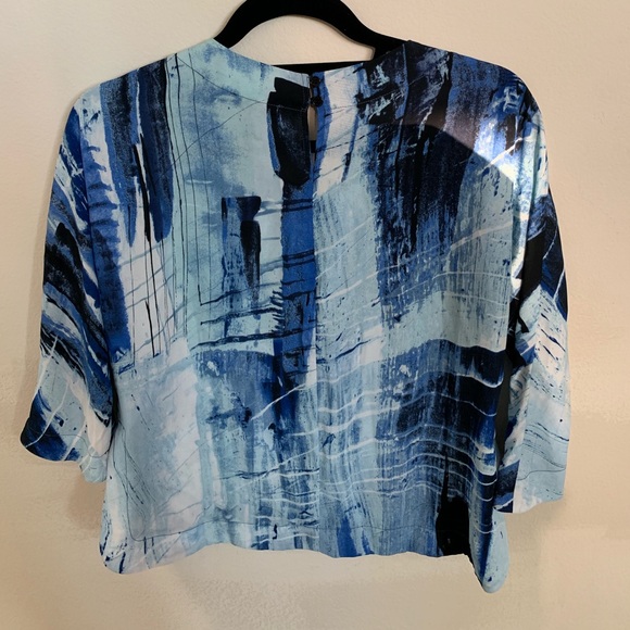 AQUA Bloomingdales artistic painted blouse - Picture 2 of 4